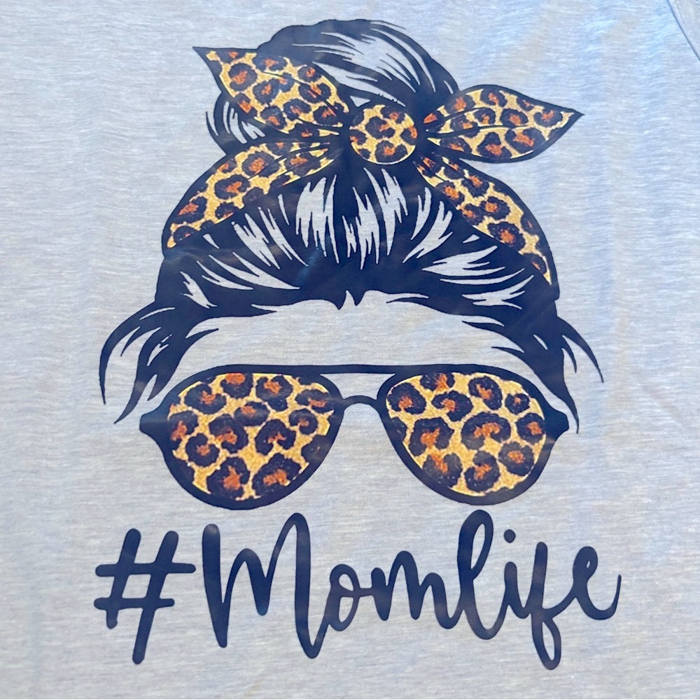 NWOT Mom Life Tank Top - Picture 6 of 6